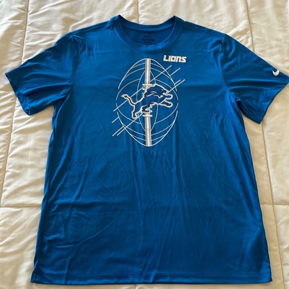 Detroit Lions Nike Dri-Fit Tee size L
